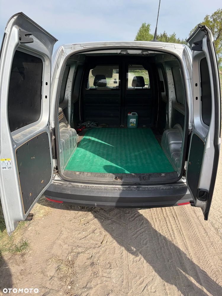 Volkswagen Caddy - 5