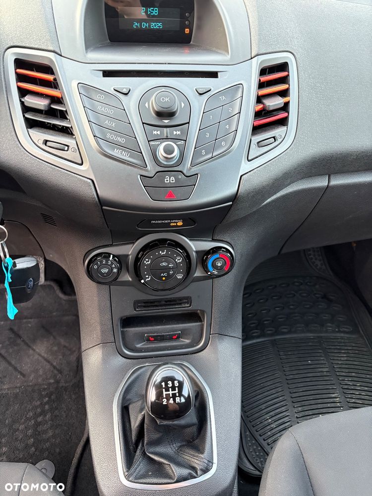 Ford Fiesta 1.6 TDCI Econetic - 20
