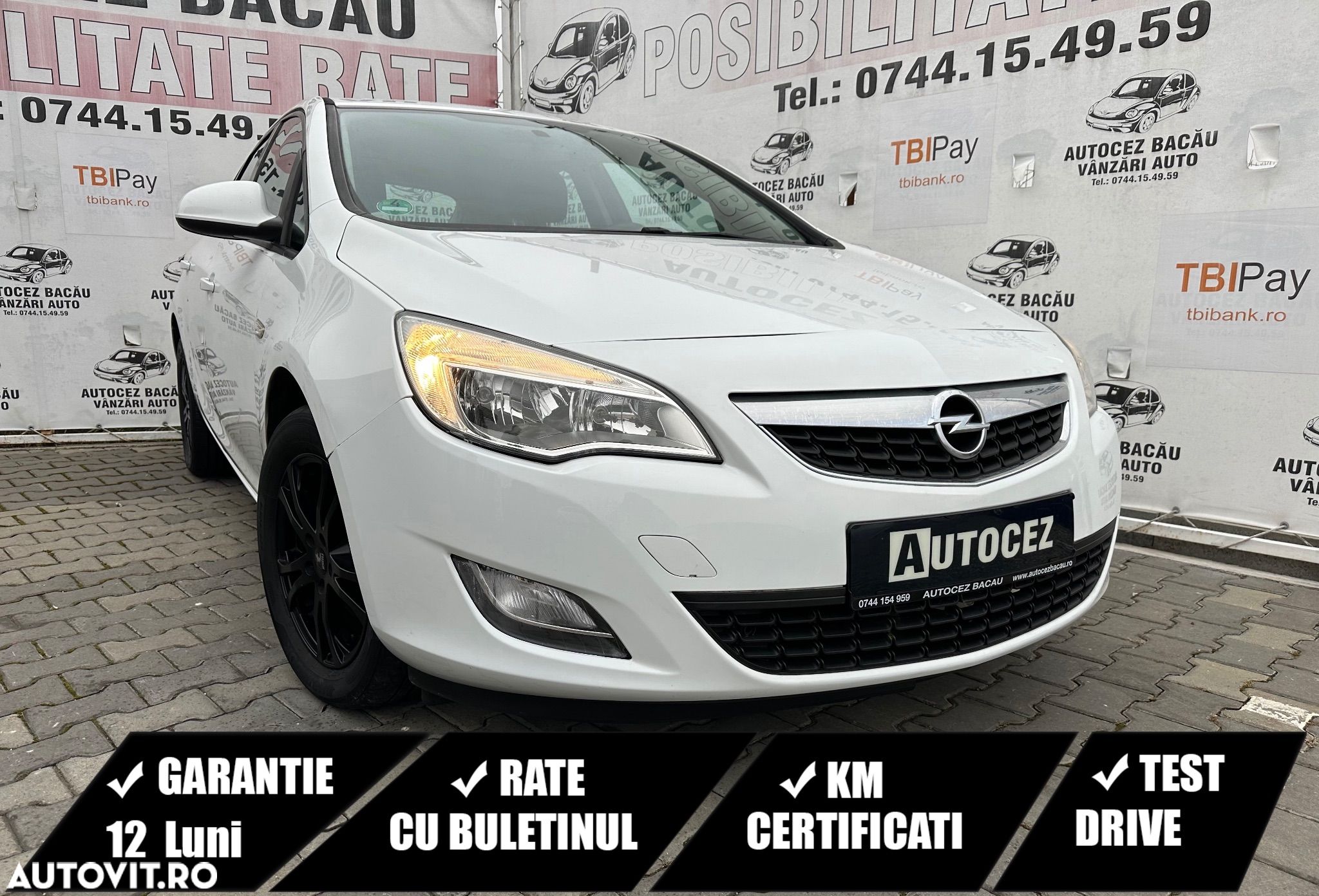 Opel Astra 1.4 ECOFLEX Selection - 1