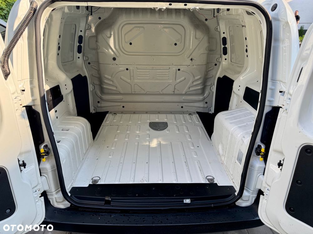 Fiat Fiorino - 8