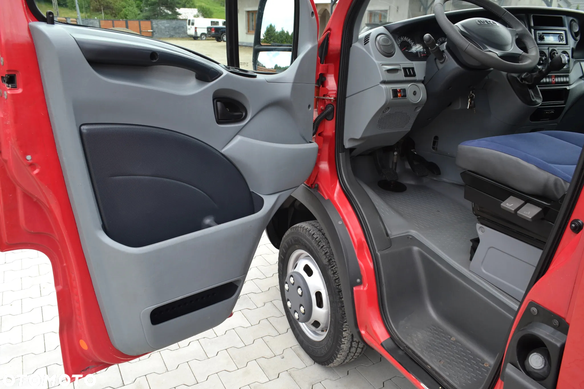 Iveco Daily 35C12 - 27