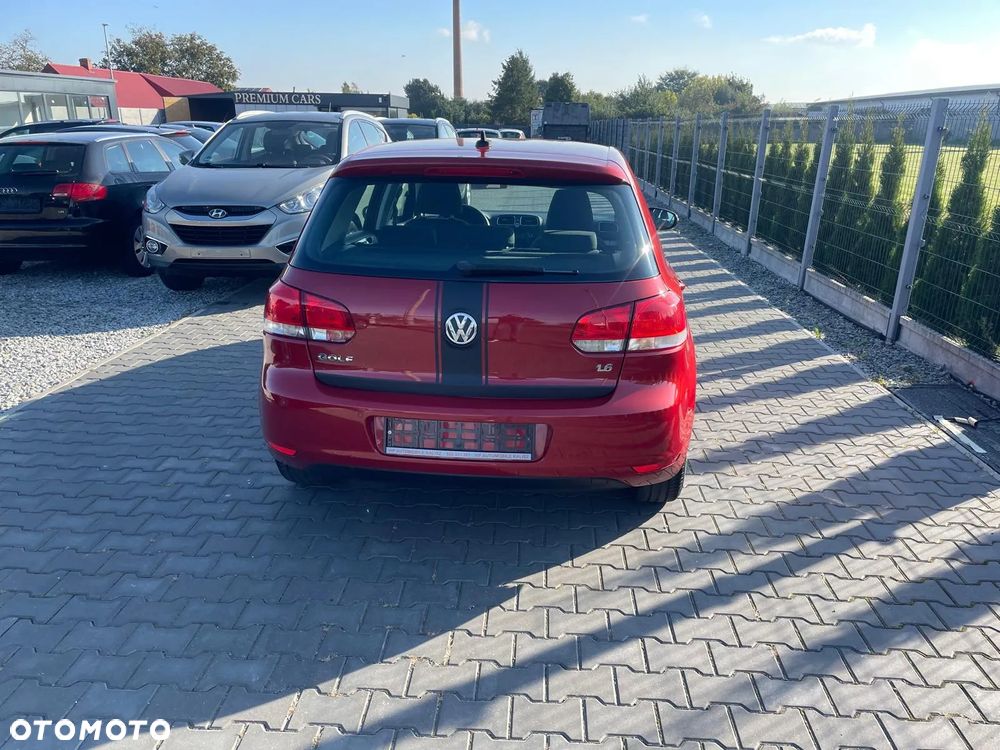 Volkswagen Golf 1.6 Comfortline - 5