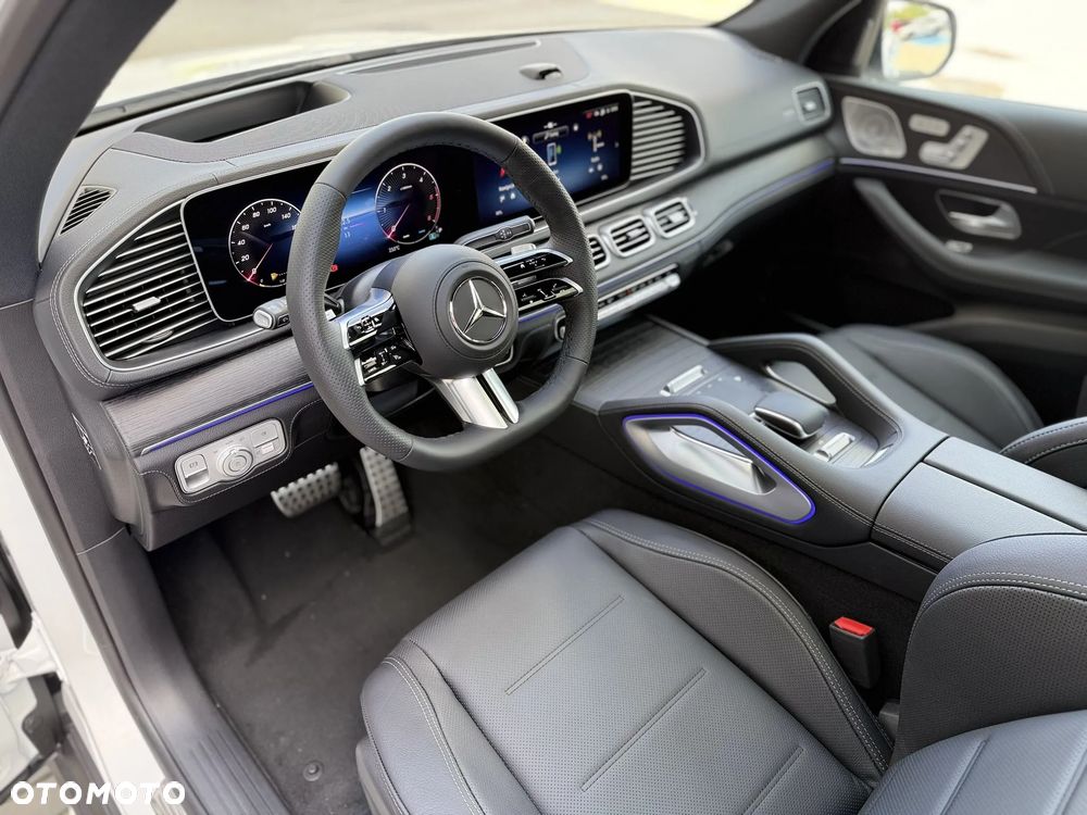 Mercedes-Benz GLE - 22