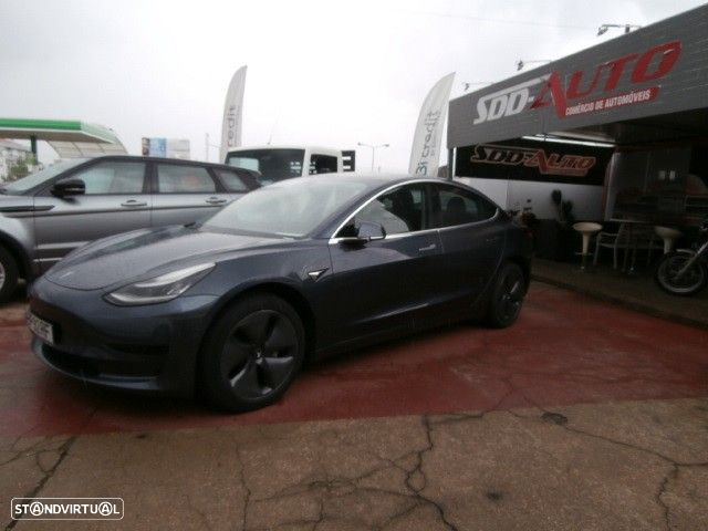 Tesla Model 3 Standard Range Plus RWD - 32