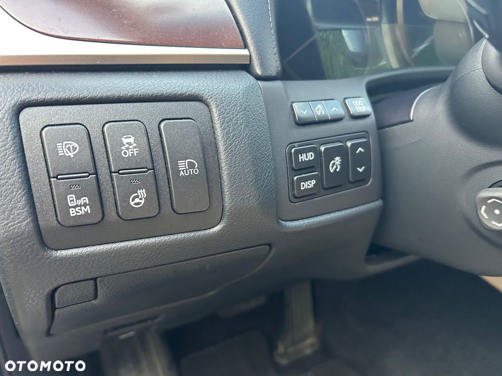 Lexus GS 450h Prestige - 12