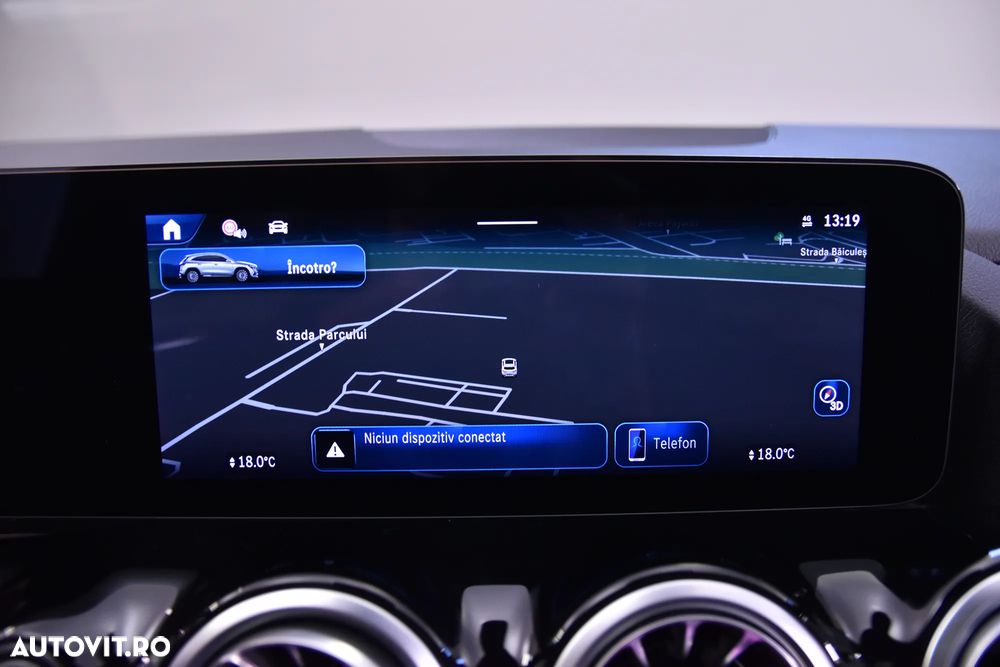 Mercedes-Benz GLA AMG 35 4MATIC - 25
