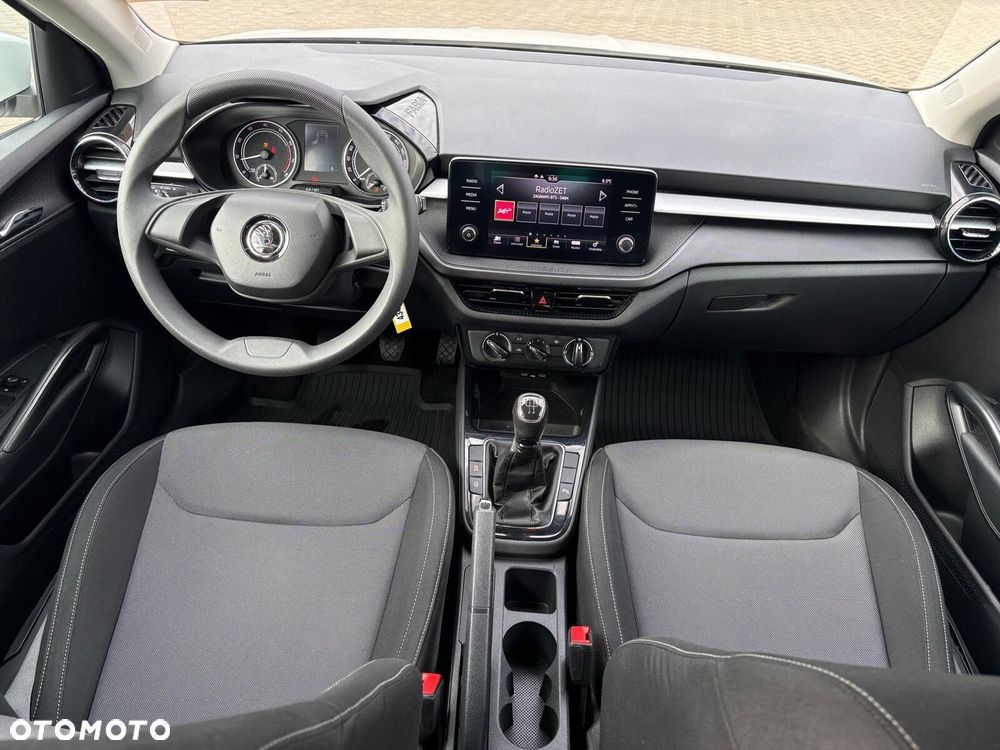 Skoda Fabia 1.0 Ambition - 11