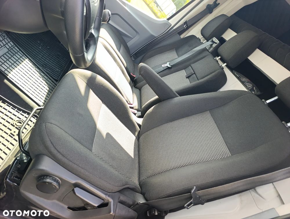 Ford Transit - 14