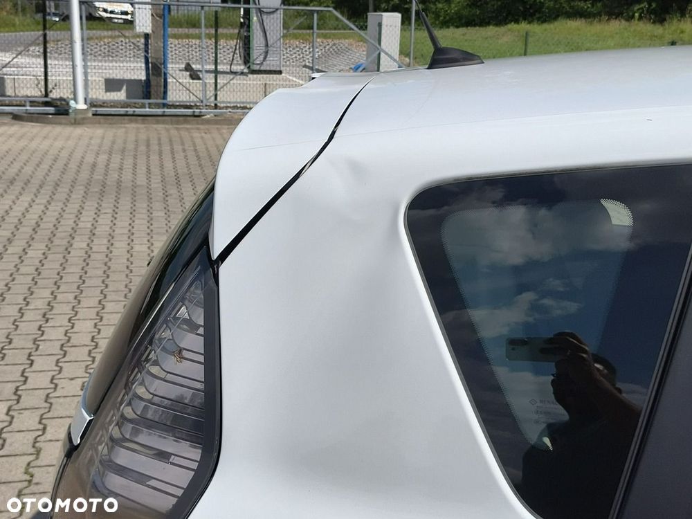 Renault Scenic - 16