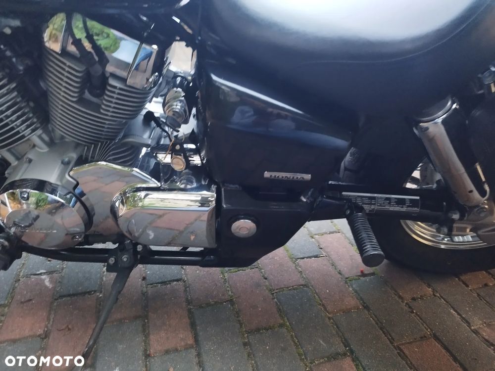 Honda Shadow - 19