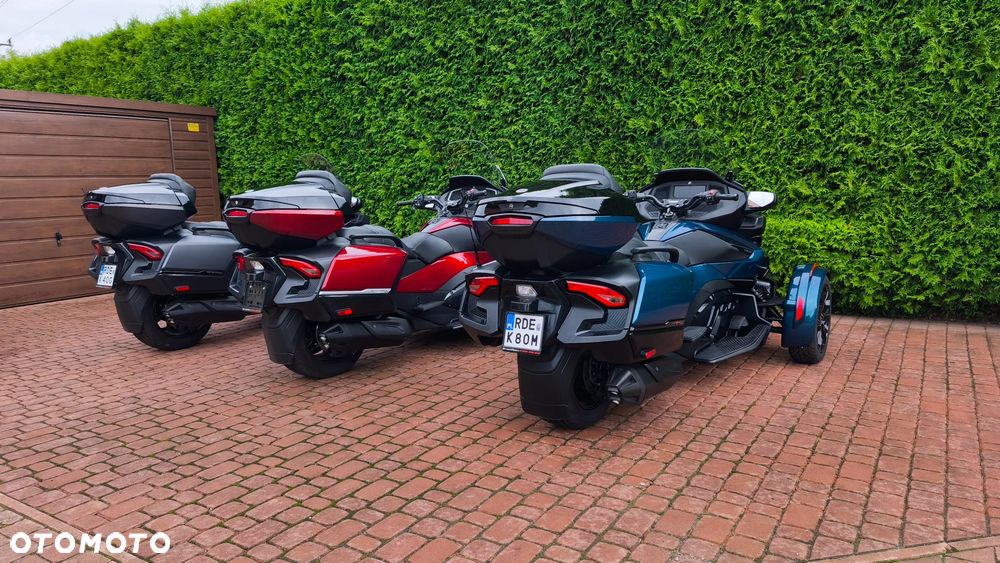 Can-Am Spyder - 8