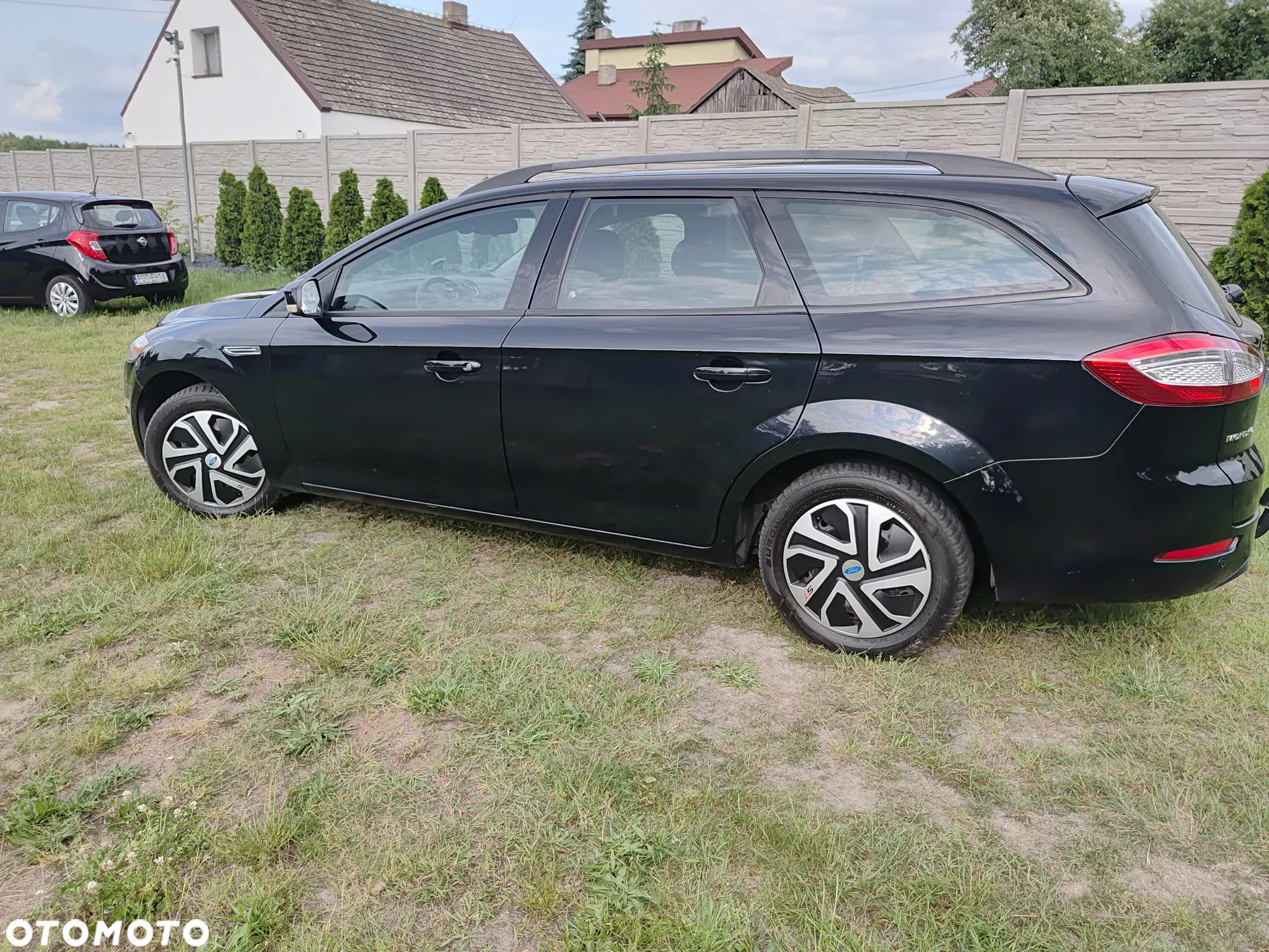 Ford Mondeo 1.6 Ambiente - 11