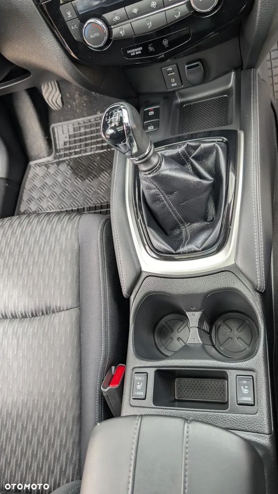 Nissan X-Trail 1.7 dCi N-Connecta 2WD - 33