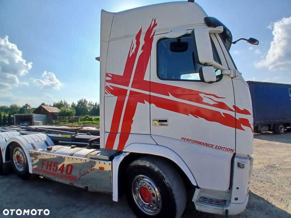 Volvo FH540 8X2 - 18