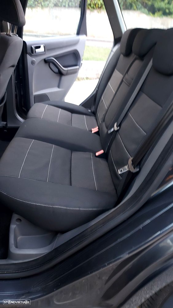 Ford Focus SW 1.6 TDCi Trend - 9