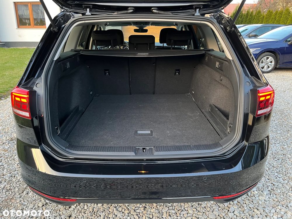 Volkswagen Passat 2.0 TDI EVO Business - 17
