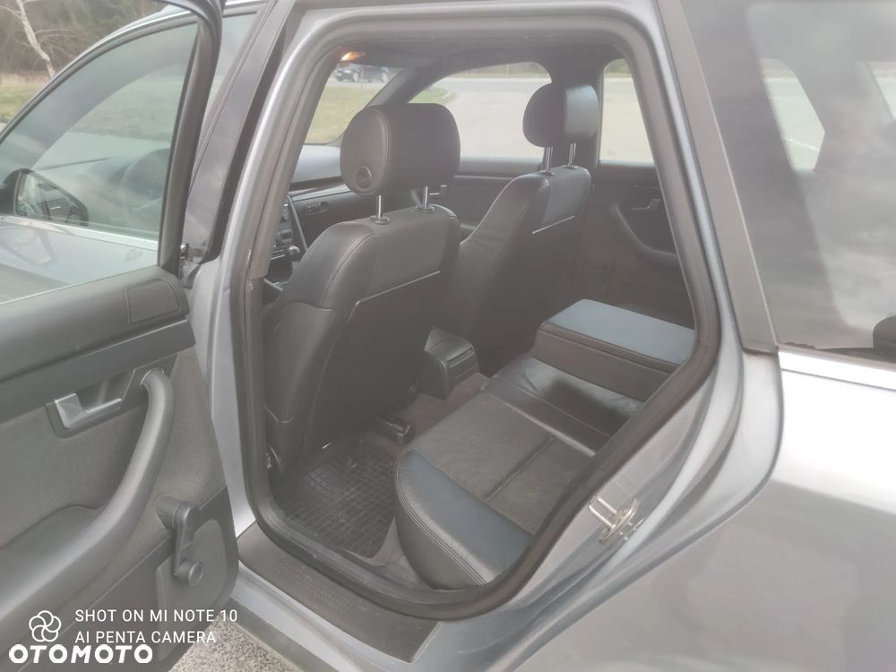 Audi A4 Avant 1.8 T - 16