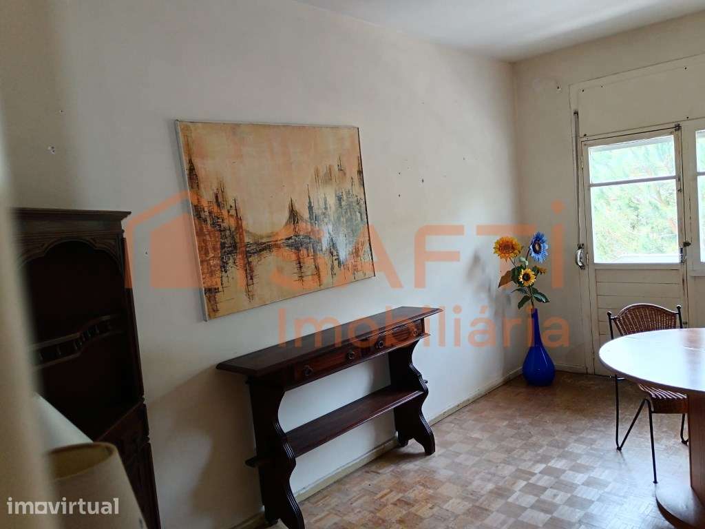 Apartamento T3 com varandas em zona verde em Queluz - Grande imagem: 3/20