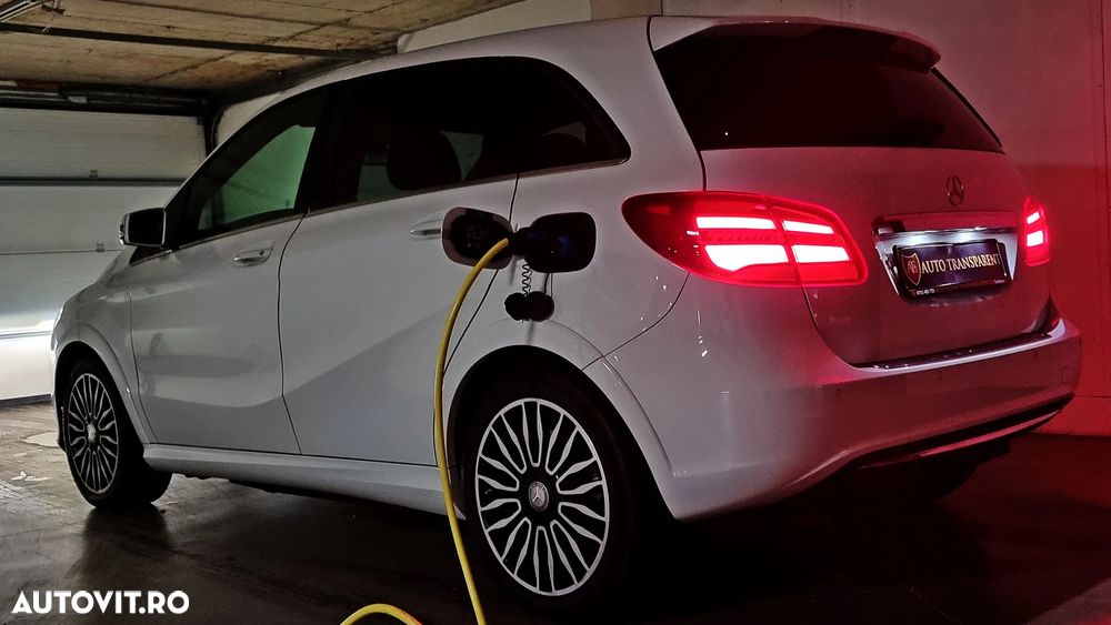 MERCEDES-BENZ B-Class 2018 — imagine 35