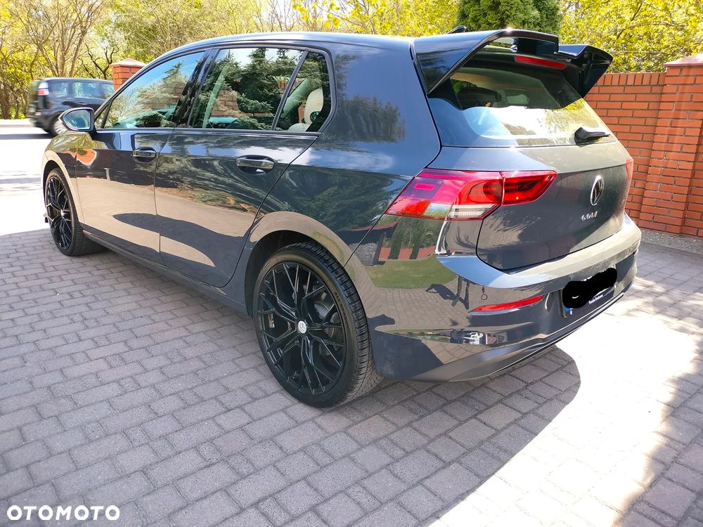Volkswagen Golf - 5