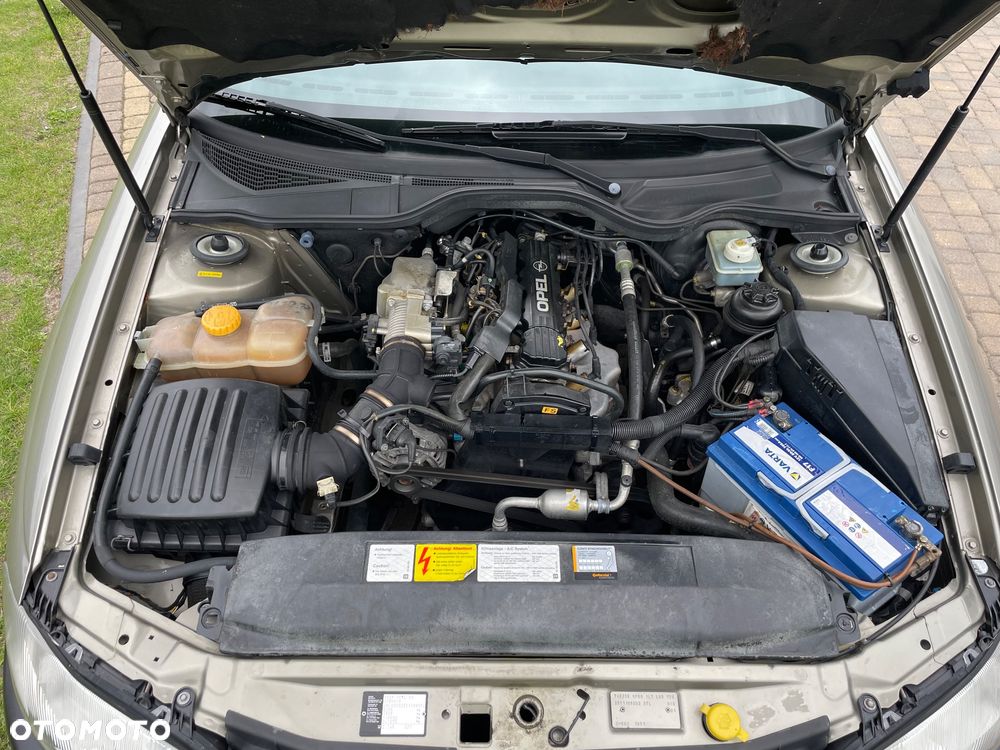 Opel Omega - 18
