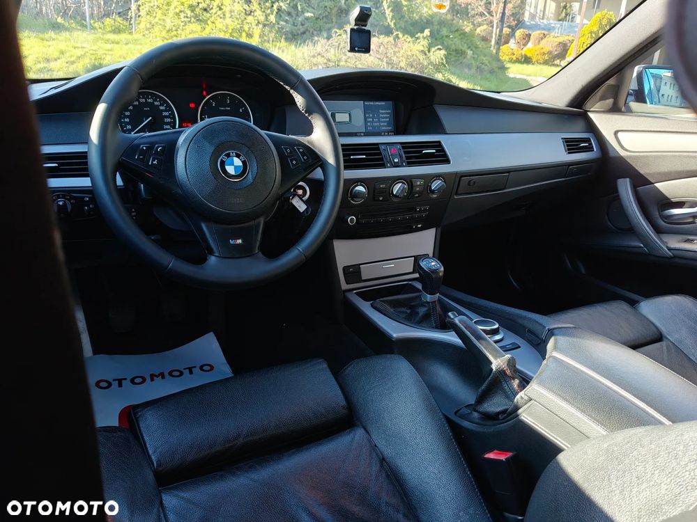 BMW Seria 5 520d - 15