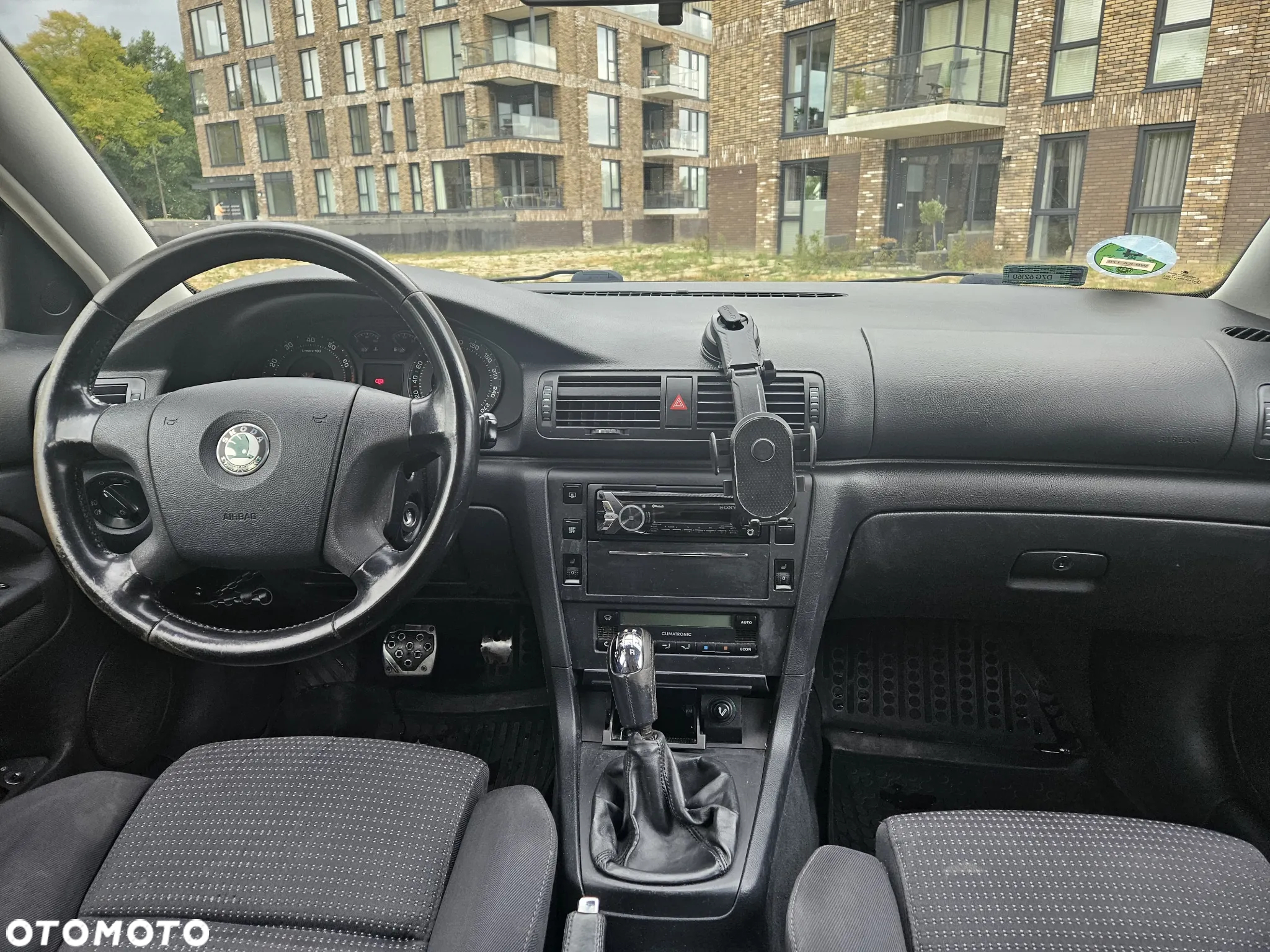 Skoda Superb 2.0 Classic - 9