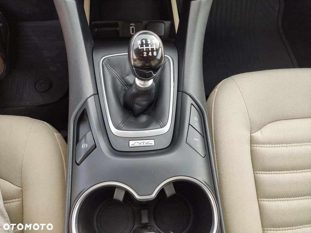 Ford Mondeo 1.5 EcoBoost Edition - 29