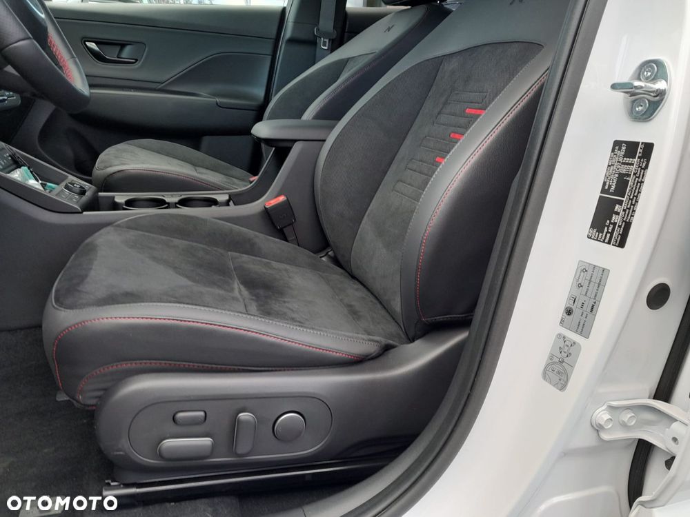 Hyundai Kona 65kWh N Line - 16