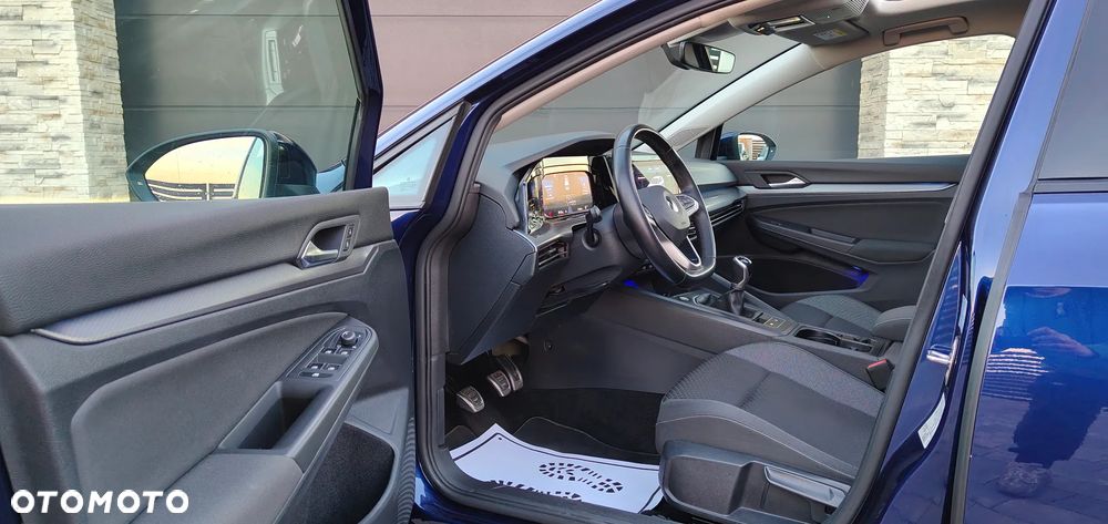 Volkswagen Golf - 14