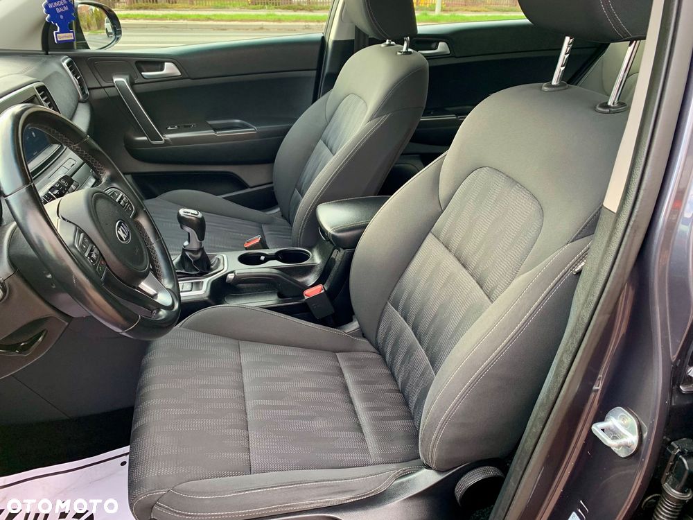 Kia Sportage 1.6 GDI 2WD Black Edition - 25