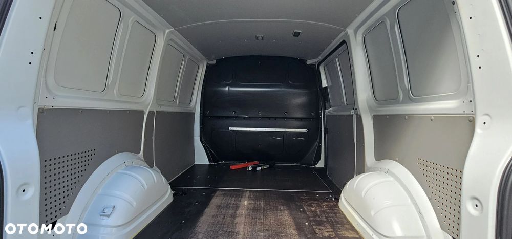 Volkswagen Transporter - 5