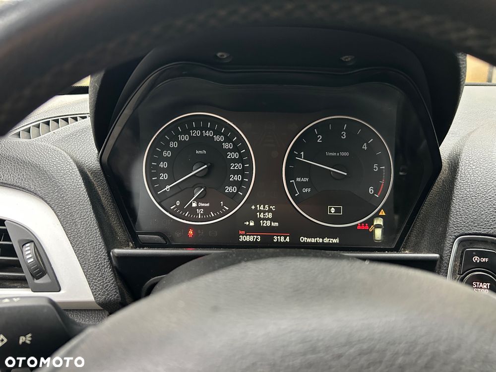 BMW Seria 1 116d Sport Line - 9