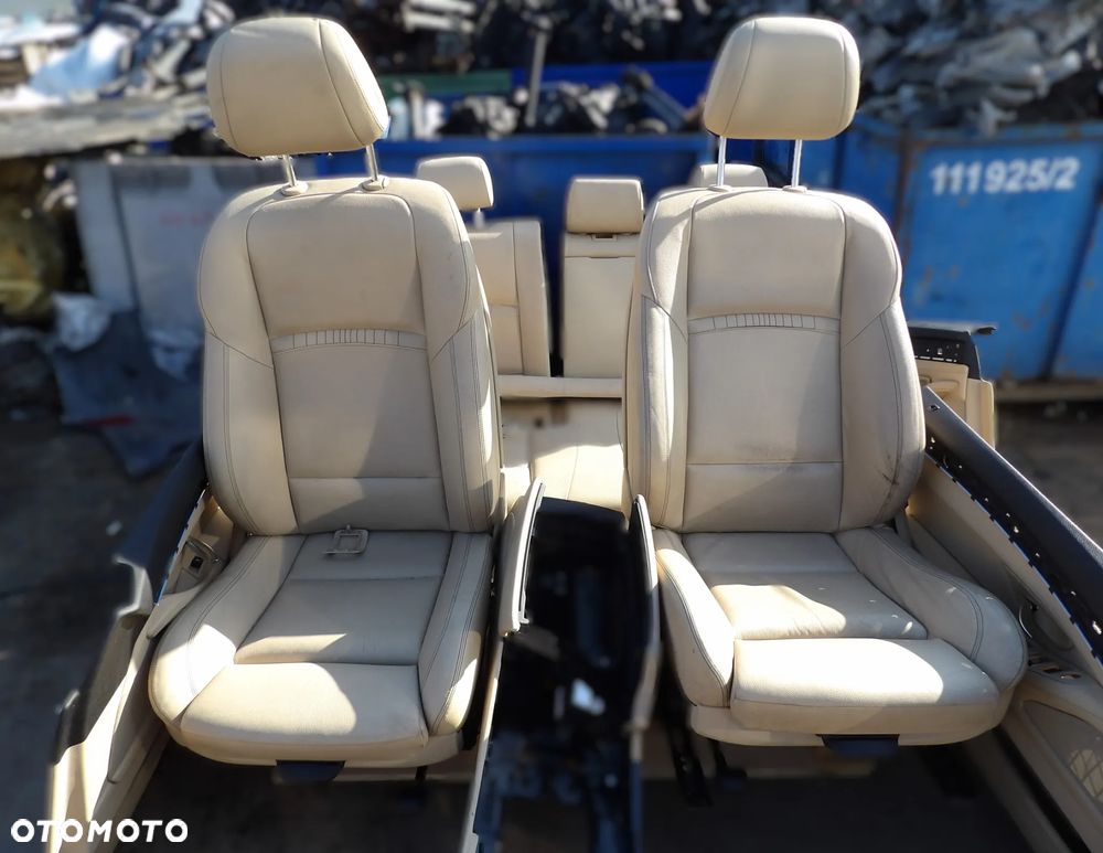 BMW - F11 - LIFT - SPORT - FOTELE , KANPA , BOCZKI , TUNEL ŚRODKOWY - KOMPLET - EUROPA - BRAK JEDNEGO ISOFIX - STAN PERFEKCYJNY - 1