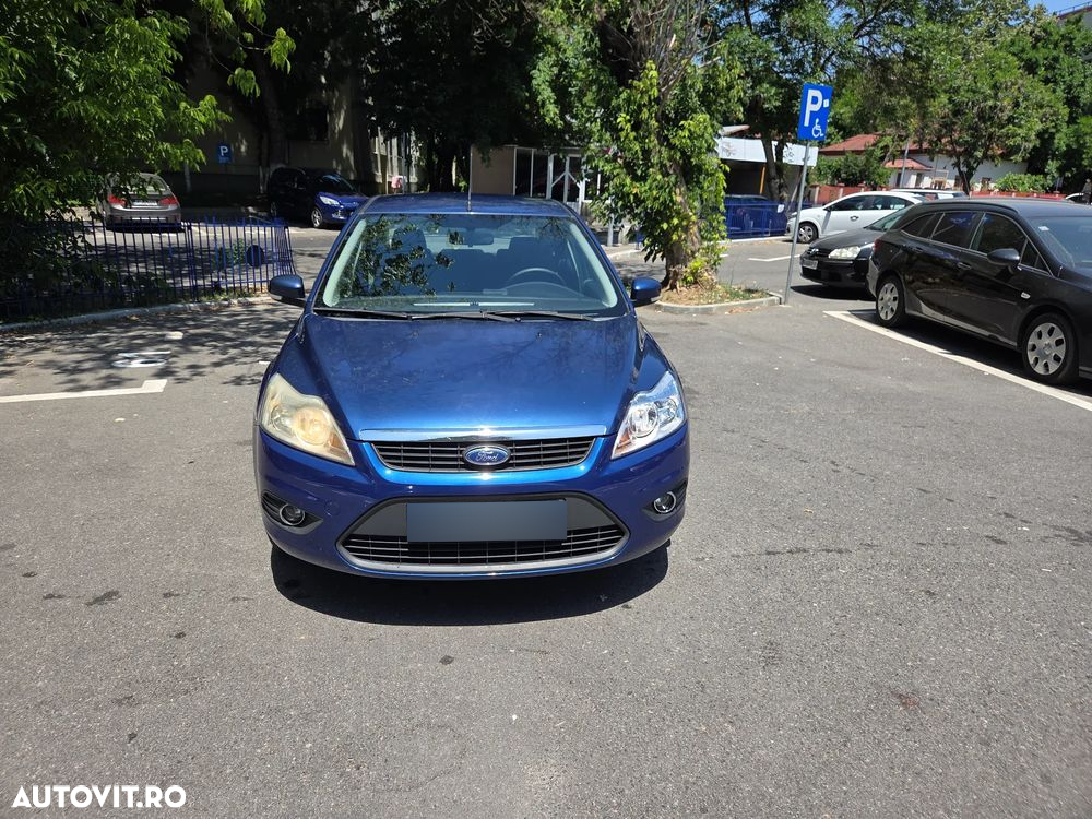 Ford Focus 1.6i Trend - 3