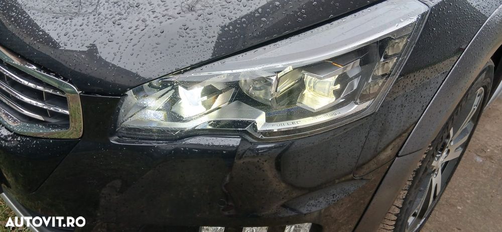 Peugeot 508 RXH Hybrid4 - 15