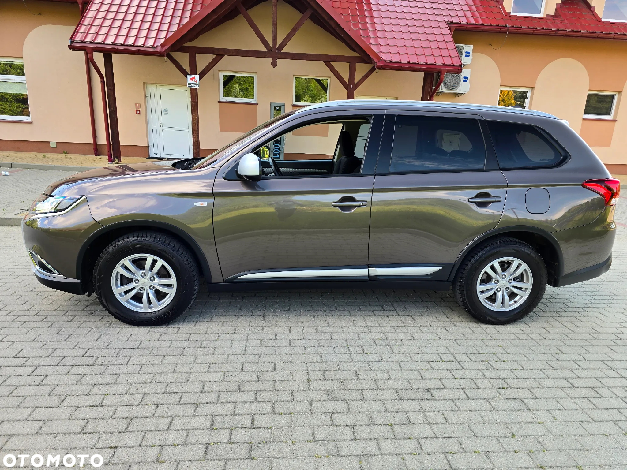 Mitsubishi Outlander 2.0 2WD Edition - 10
