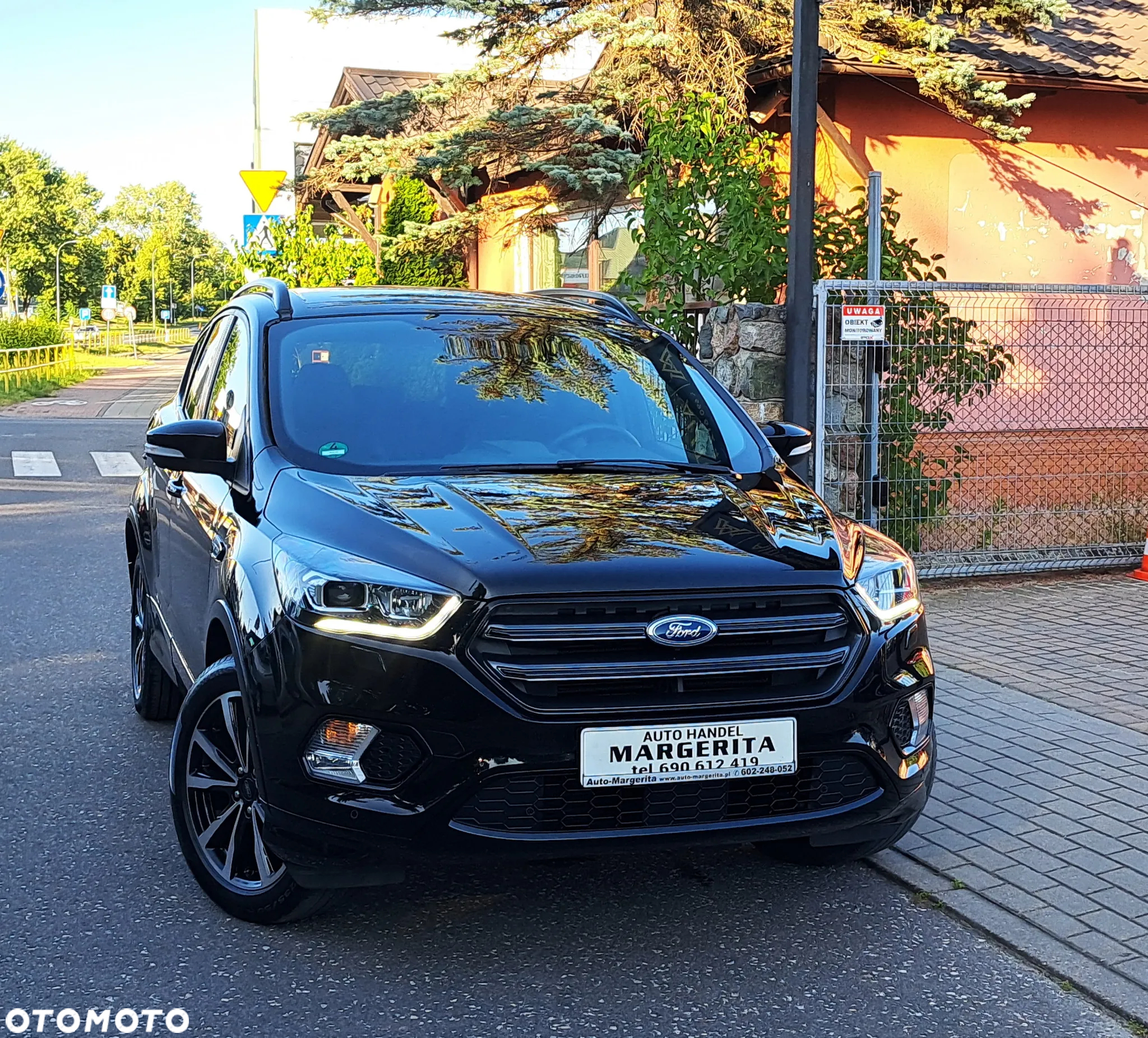 Ford Kuga 1.5 EcoBoost 2x4 ST-Line - 6