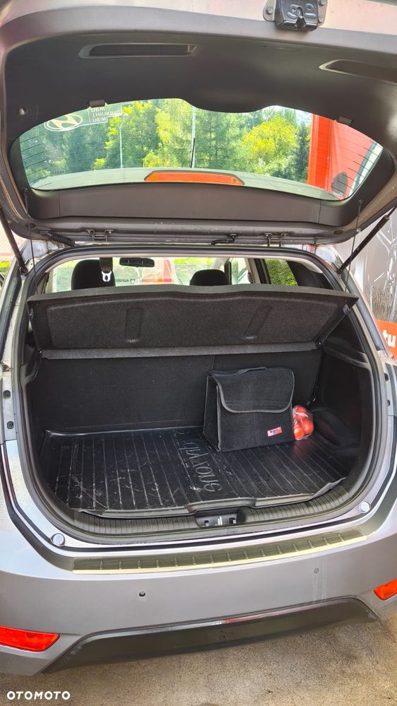 Hyundai ix20 - 13