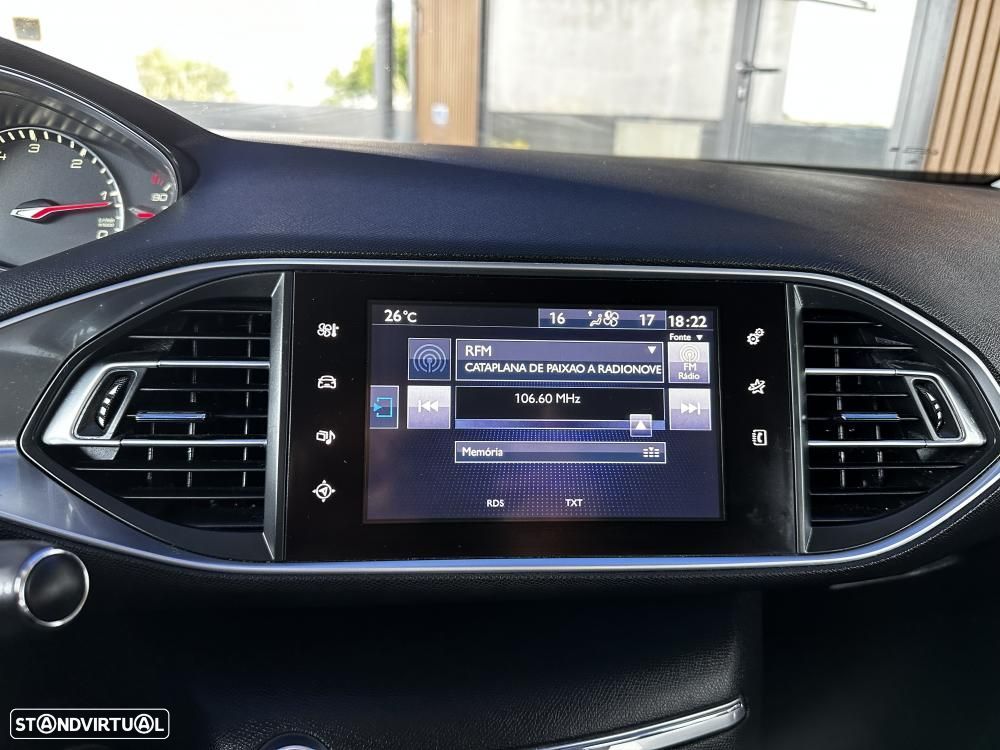 Peugeot 308 1.6 BlueHDi Allure - 29