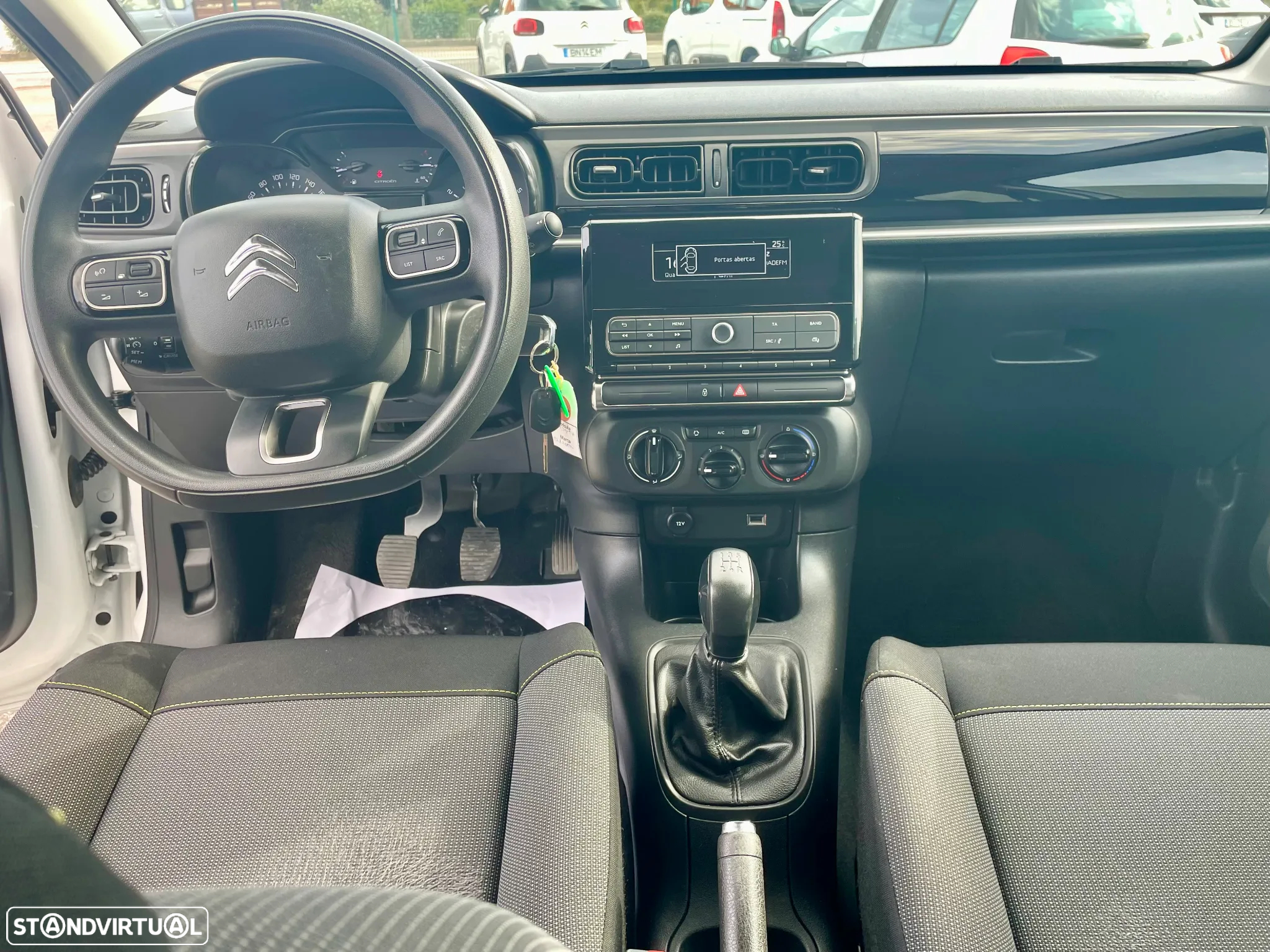 Citroën C3 1.2 PureTech Feel - 3