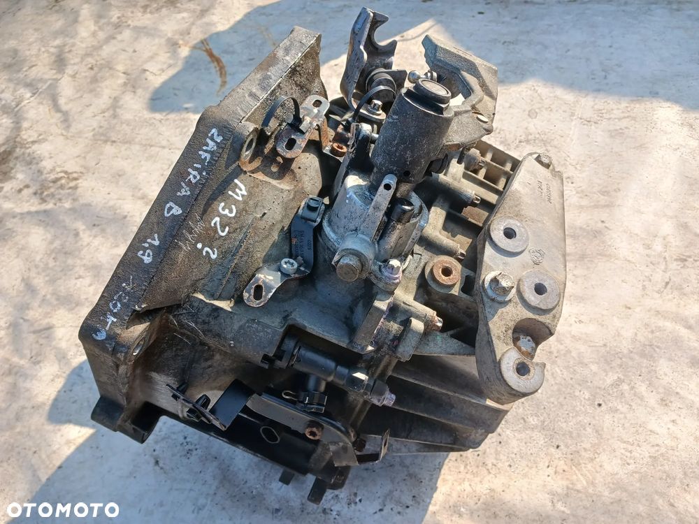 Skrzynia biegów M32 Opel Zafira B Astra H Signuum 1.9 CDTI 120km 150km 6 biegów GWARANCJA - 4