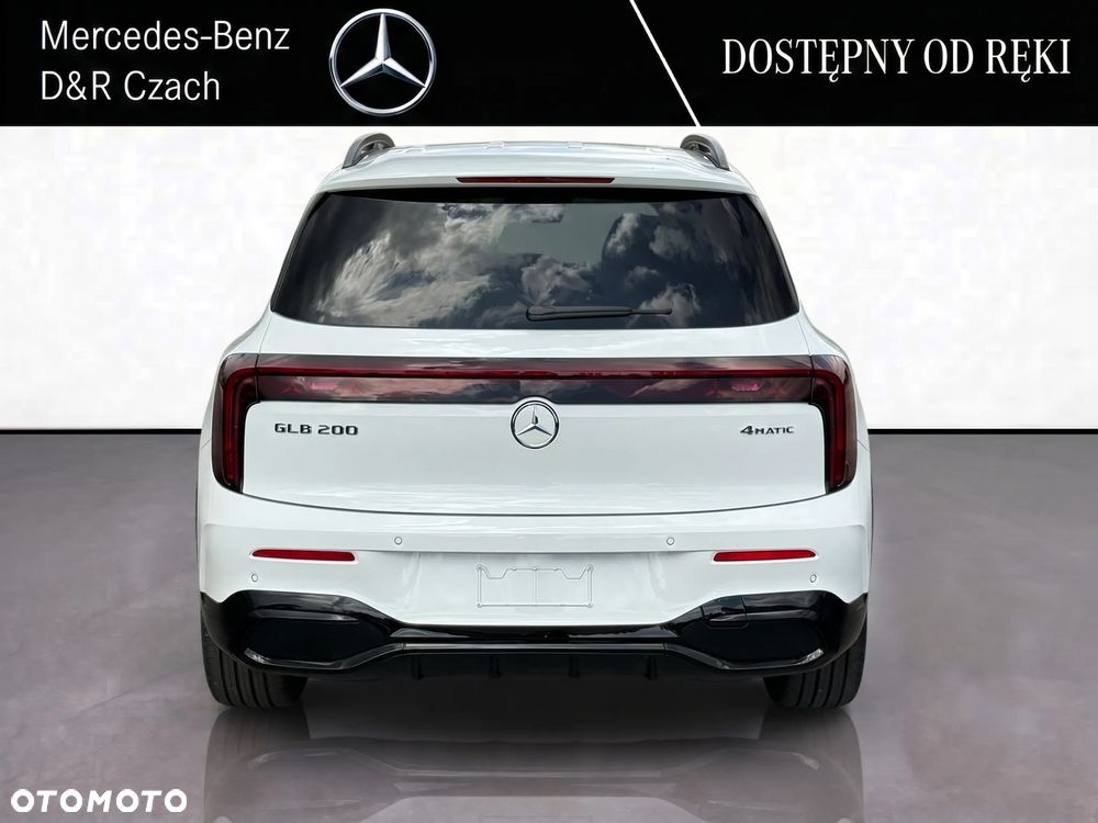 Mercedes-Benz GLB - 7
