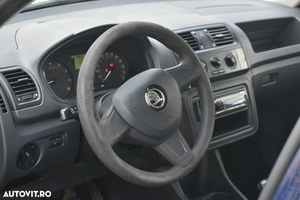 Skoda Fabia 1.2 HTP Active - 7