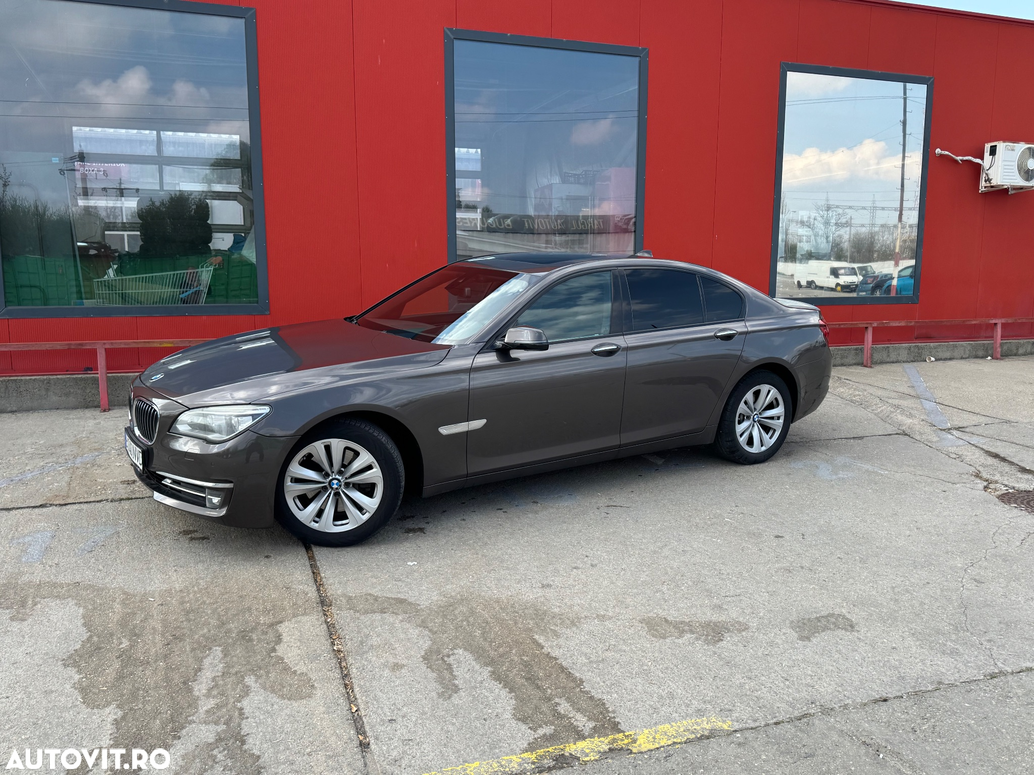 BMW Seria 7 740d xDrive - 2