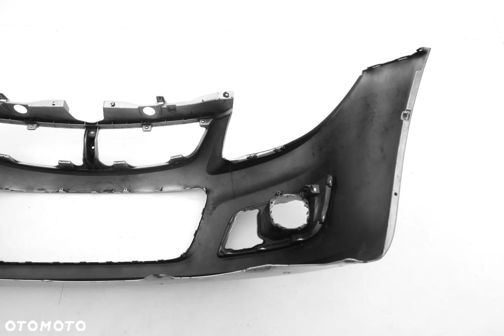 SUZUKI SX4 Lift 2009 - zderzak przód SX-4 bez otworów na listwy ORYGINAŁ OE - 12
