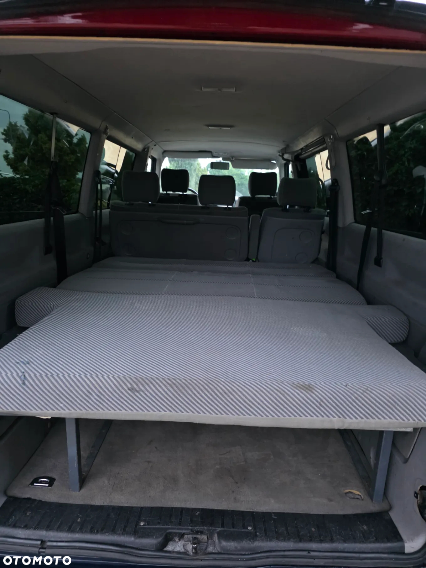 Volkswagen Caravelle - 15