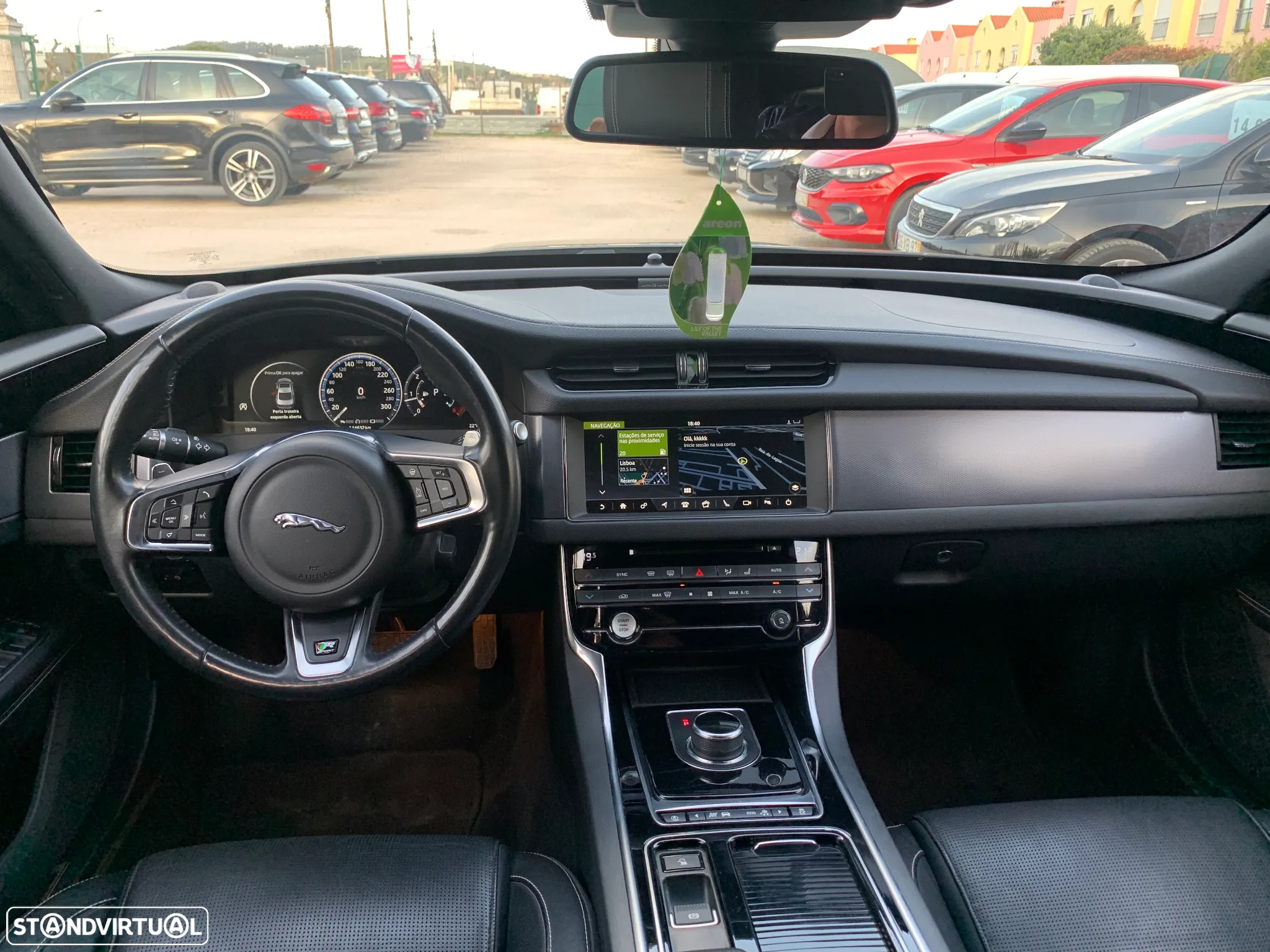 Jaguar XF 20d Aut. R-Sport - 24