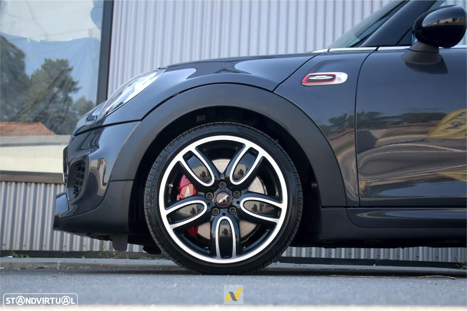 MINI Cabrio John Cooper Works Auto Desportiva - 14