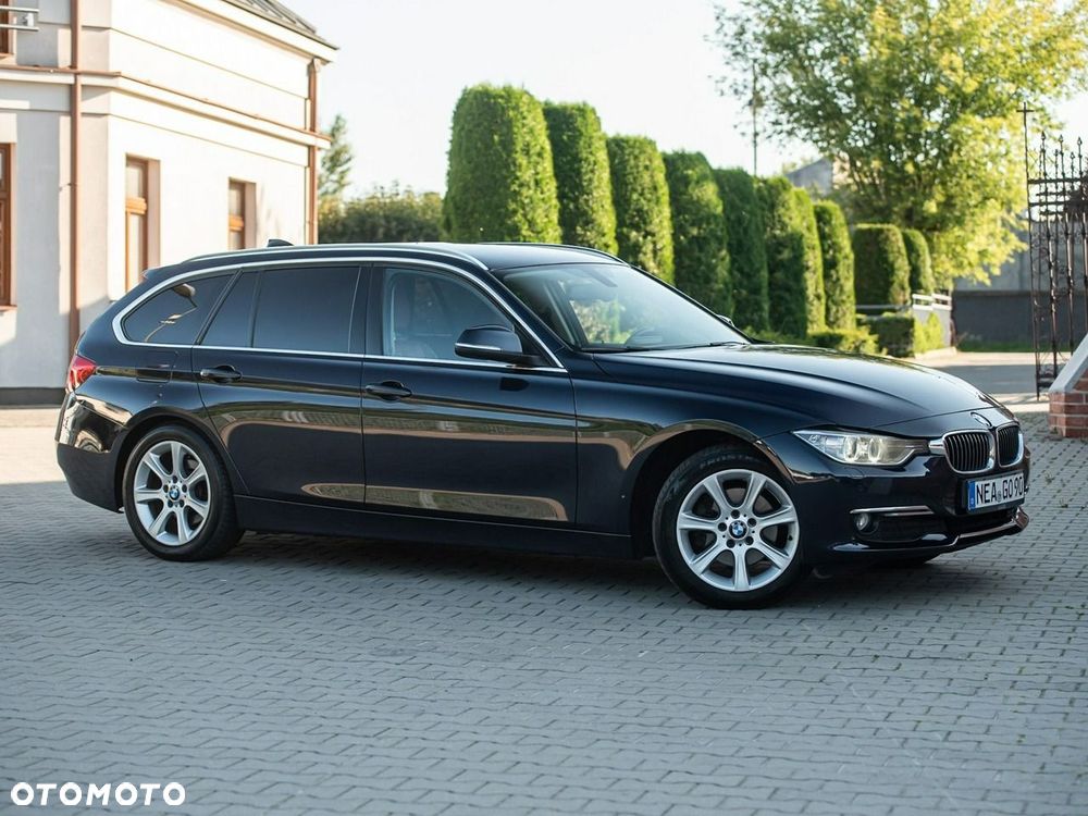 BMW Seria 3 320d xDrive Luxury Line - 18